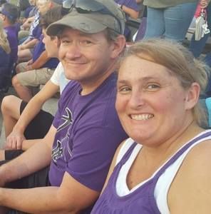 Meet your Posher, Sharon